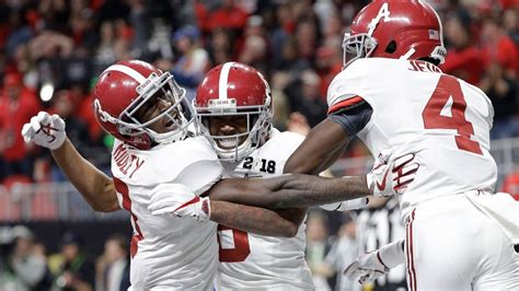 Alabama beats Georgia in an instant classic .